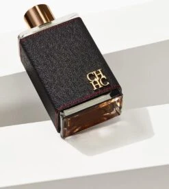 Carolina Herrera - CH For Man ( Exclusive Large Package ) - Eau De Toilette - 200ML -Damesparfum Winkel 1073x1200 1