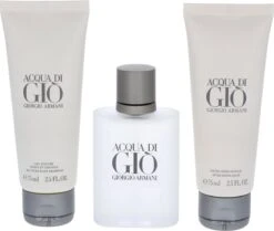 Armani Acqua Di Gio Pour Homme Giftset 200 Ml -Damesparfum Winkel 1200x1015 1