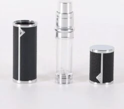 Hervulbare Parfumverstuiver-5ml-Mini Parfumverstuiver-Kleine Spuitfles Voor Parfum-Lege Parfumflesje Voor Op Reis Glasspray Draagbaar Parfumpakket Met Lederen Hoes - Mandarijn Groen -Damesparfum Winkel 1200x1065 2